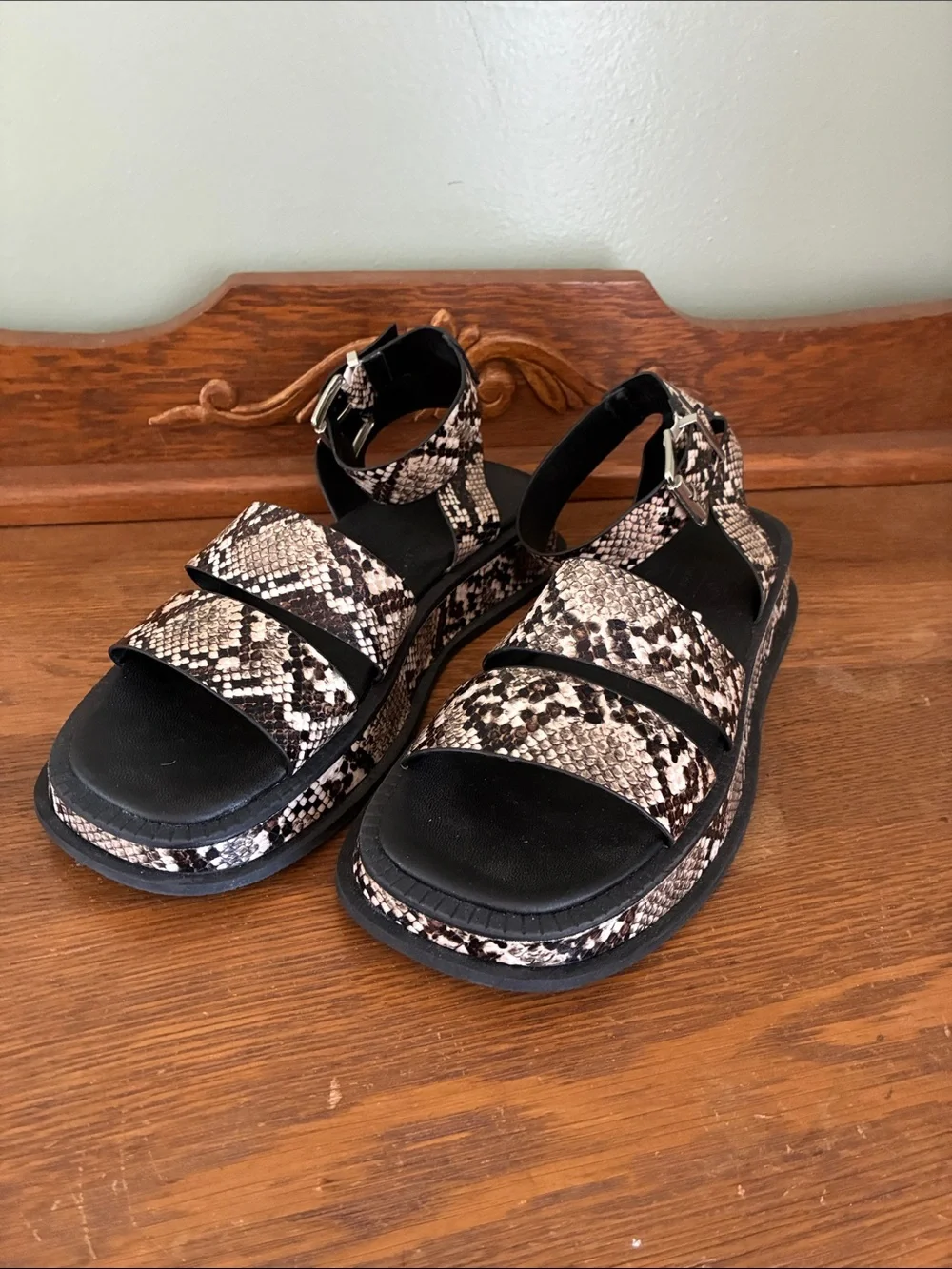 Topshop Snake Print Platform Sandals - Black & Beige